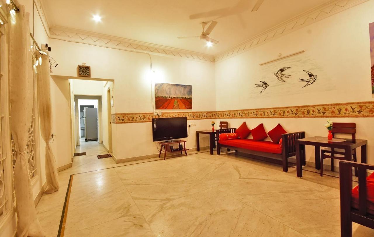 Bharathi Residhome 蓬蒂切里 外观 照片